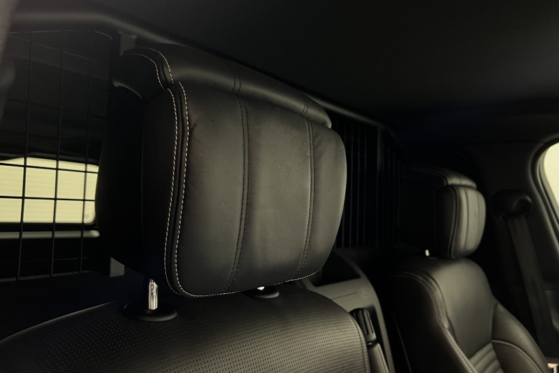 2024 (73) LAND ROVER COMMERCIAL DISCOVERY 3.0 D300 Dynamic HSE Commercial Auto 5965052