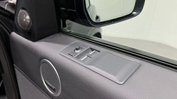 2024 (73) LAND ROVER COMMERCIAL DISCOVERY 3.0 D300 Dynamic HSE Commercial Auto 5965047