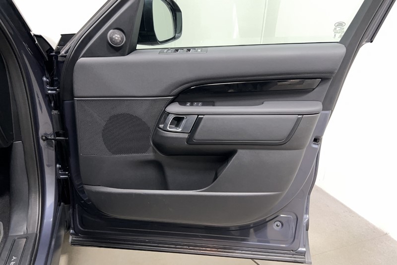 2025 (25) LAND ROVER DISCOVERY 3.0 D350 S 5dr Auto 5944878