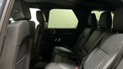 2025 (25) LAND ROVER DISCOVERY 3.0 D350 S 5dr Auto 5944869