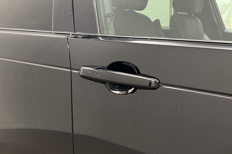 2024 (73) LAND ROVER DISCOVERY 3.0 D300 Dynamic HSE 5dr Auto 5965423