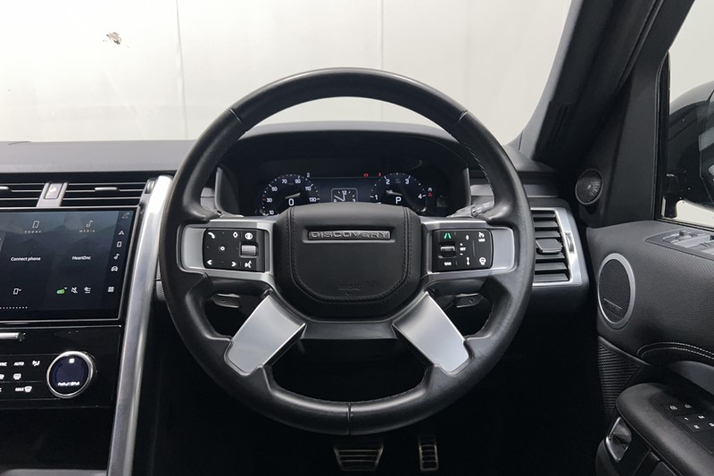 2024 (73) LAND ROVER DISCOVERY 3.0 D300 Dynamic HSE 5dr Auto 5965378