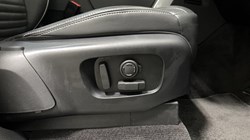 2024 (73) LAND ROVER DISCOVERY 3.0 D300 Dynamic HSE 5dr Auto 5965385