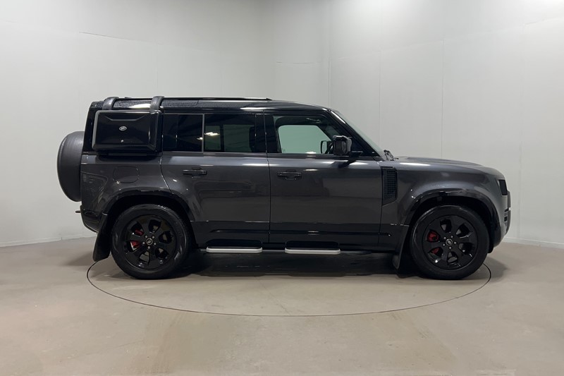 2022 (22) LAND ROVER DEFENDER 3.0 D250 X-Dynamic HSE 110 5dr Auto 5957700