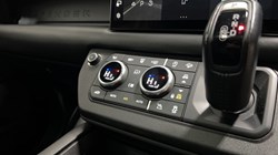 2022 (22) LAND ROVER DEFENDER 3.0 D250 X-Dynamic HSE 110 5dr Auto 5957722