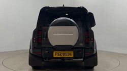 2022 (22) LAND ROVER DEFENDER 3.0 D250 X-Dynamic HSE 110 5dr Auto 5957701