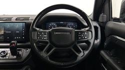 2022 (22) LAND ROVER DEFENDER 3.0 D250 X-Dynamic HSE 110 5dr Auto 5957706