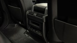 2022 (22) LAND ROVER DEFENDER 3.0 D250 X-Dynamic HSE 110 5dr Auto 5957707