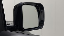 2022 (22) LAND ROVER DEFENDER 3.0 D250 X-Dynamic HSE 110 5dr Auto 5957712