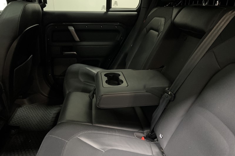 2022 (22) LAND ROVER DEFENDER 3.0 D250 X-Dynamic HSE 110 5dr Auto 5957737