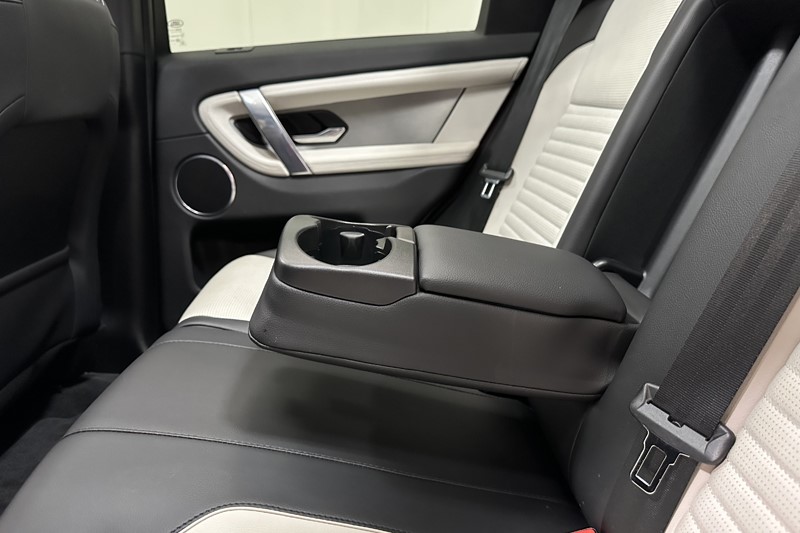 2022 (22) LAND ROVER DISCOVERY SPORT 1.5 P300e Urban Edition 5dr Auto [5 Seat] 5962031