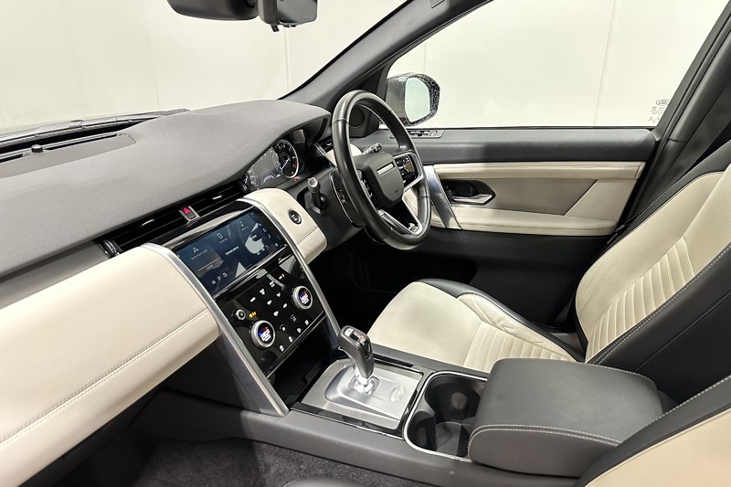 2022 (22) LAND ROVER DISCOVERY SPORT 1.5 P300e Urban Edition 5dr Auto [5 Seat] 5962027