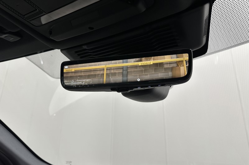 2022 (22) LAND ROVER DISCOVERY SPORT 1.5 P300e Urban Edition 5dr Auto [5 Seat] 5962016