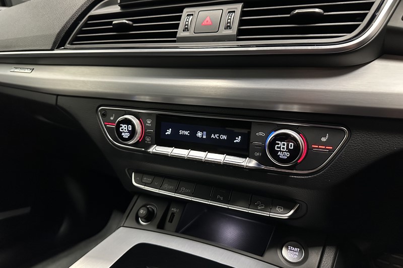 2023 (23) AUDI Q5 40 TDI Quattro S Line 5dr S Tronic 5954603