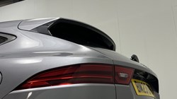 2023 (23) JAGUAR E-PACE 1.5 P300e R-Dynamic S 5dr Auto 5982807