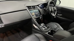 2023 (23) JAGUAR E-PACE 1.5 P300e R-Dynamic S 5dr Auto 5982784