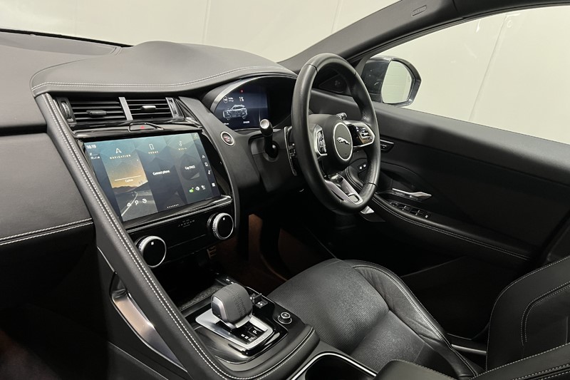 2023 (23) JAGUAR E-PACE 1.5 P300e R-Dynamic S 5dr Auto 5982787