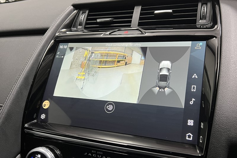 2023 (23) JAGUAR E-PACE 1.5 P300e R-Dynamic S 5dr Auto 5982791