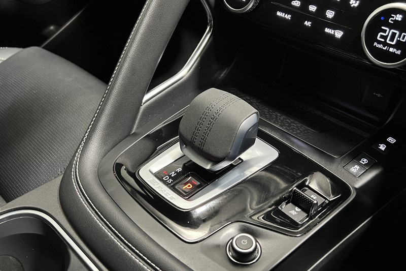 2023 (23) JAGUAR E-PACE 1.5 P300e R-Dynamic S 5dr Auto 5982795