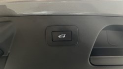 2023 (23) JAGUAR E-PACE 1.5 P300e R-Dynamic S 5dr Auto 5982809