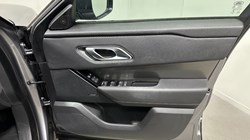 2023 (23) LAND ROVER RANGE ROVER VELAR 2.0 D200 S 5dr Auto 5979725
