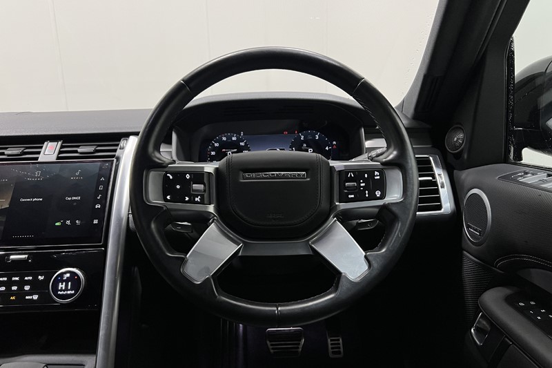 2023 (23) LAND ROVER DISCOVERY 3.0 D300 R-Dynamic HSE 5dr Auto 5975302