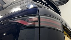 2023 (23) LAND ROVER DISCOVERY 3.0 D300 R-Dynamic HSE 5dr Auto 5975343
