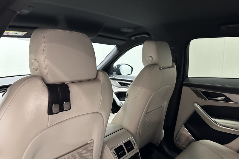 2023 (72) JAGUAR F-PACE 2.0 P400e R-Dynamic S 5dr Auto AWD 5987286