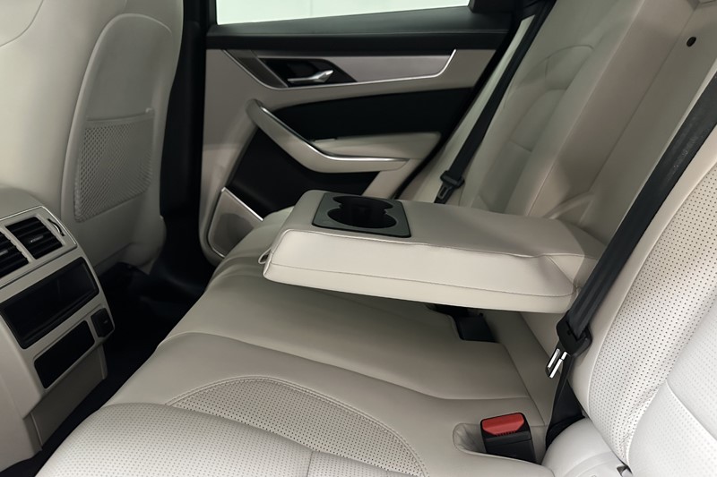 2023 (72) JAGUAR F-PACE 2.0 P400e R-Dynamic S 5dr Auto AWD 5987289