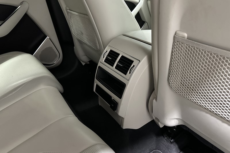 2023 (72) JAGUAR F-PACE 2.0 P400e R-Dynamic S 5dr Auto AWD 5987264