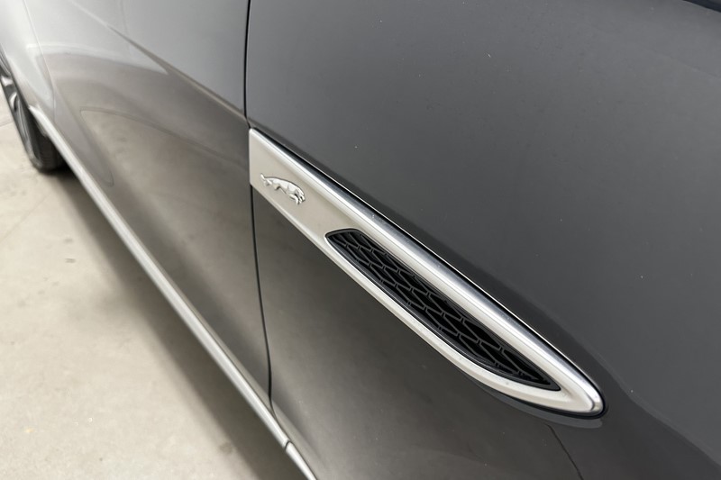 2023 (72) JAGUAR F-PACE 2.0 P400e R-Dynamic S 5dr Auto AWD 5987298