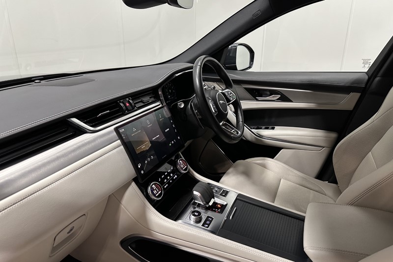 2023 (72) JAGUAR F-PACE 2.0 P400e R-Dynamic S 5dr Auto AWD 5987285