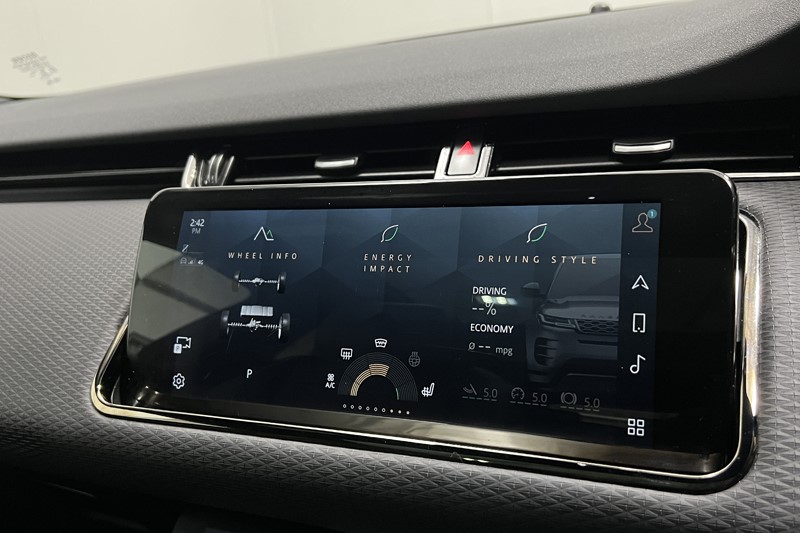 2023 (72) LAND ROVER RANGE ROVER EVOQUE 1.5 P300e Evoque Edition 5dr Auto 5974833