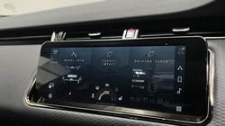 2023 (72) LAND ROVER RANGE ROVER EVOQUE 1.5 P300e Evoque Edition 5dr Auto 5974833