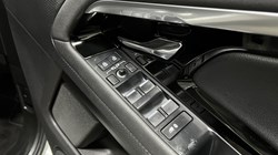 2023 (72) LAND ROVER RANGE ROVER EVOQUE 1.5 P300e Evoque Edition 5dr Auto 5974850