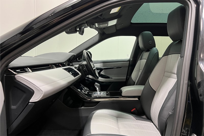2023 (23) LAND ROVER RANGE ROVER EVOQUE 2.0 D200 R-Dynamic HSE 5dr Auto 5974272