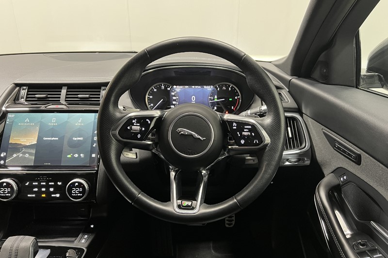 2022 (72) JAGUAR E-PACE 2.0 D200 R-Dynamic HSE 5dr Auto 5982281
