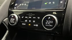 2022 (72) JAGUAR E-PACE 2.0 D200 R-Dynamic HSE 5dr Auto 5982260