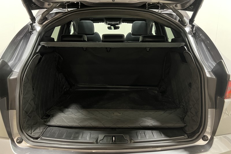 2022 (72) JAGUAR E-PACE 2.0 D200 R-Dynamic HSE 5dr Auto 5982285