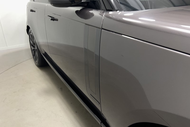 2024 (74) LAND ROVER RANGE ROVER 3.0 P550e Autobiography 4dr Auto 5957425