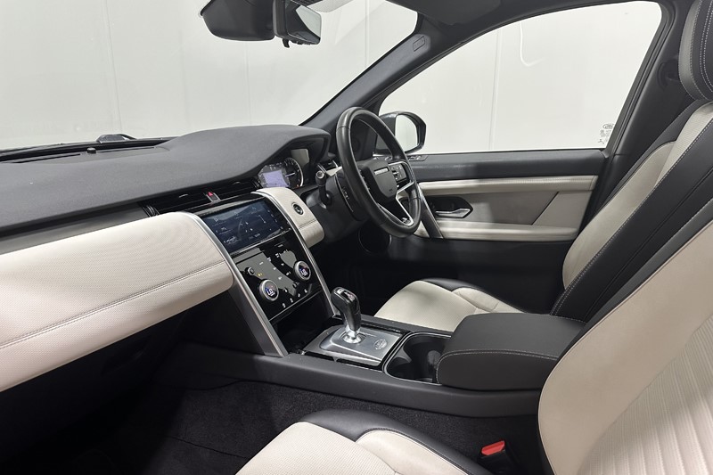 2022 (22) LAND ROVER DISCOVERY SPORT 2.0 D200 Urban Edition 5dr Auto [5 Seat] 5995183