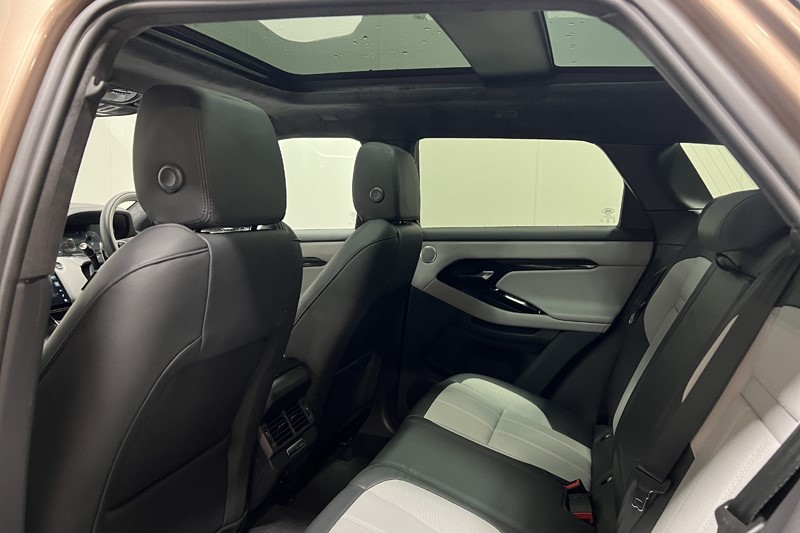 2025 (25) LAND ROVER RANGE ROVER EVOQUE 2.0 D200 Autobiography 5dr Auto [Revised] 5985618
