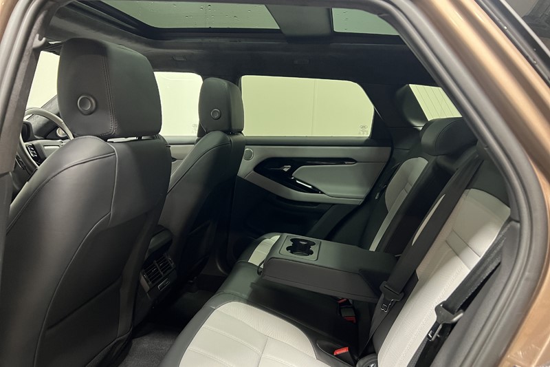2025 (25) LAND ROVER RANGE ROVER EVOQUE 2.0 D200 Autobiography 5dr Auto [Revised] 5985622