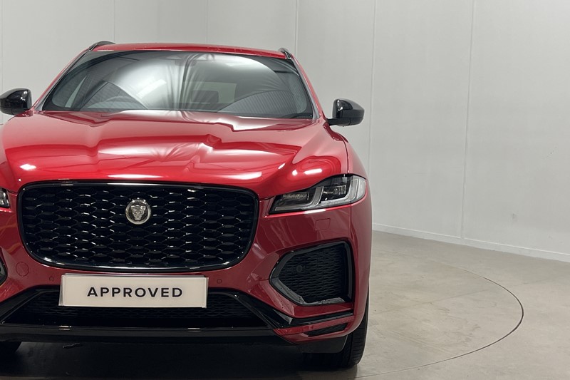 2025 (74) JAGUAR F-PACE 2.0 D200 R-Dynamic HSE Black 90th Anniv 5dr Auto 5984579
