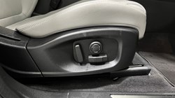 2023 (73) JAGUAR E-PACE 2.0 D200 R-Dynamic S 5dr Auto 5975702