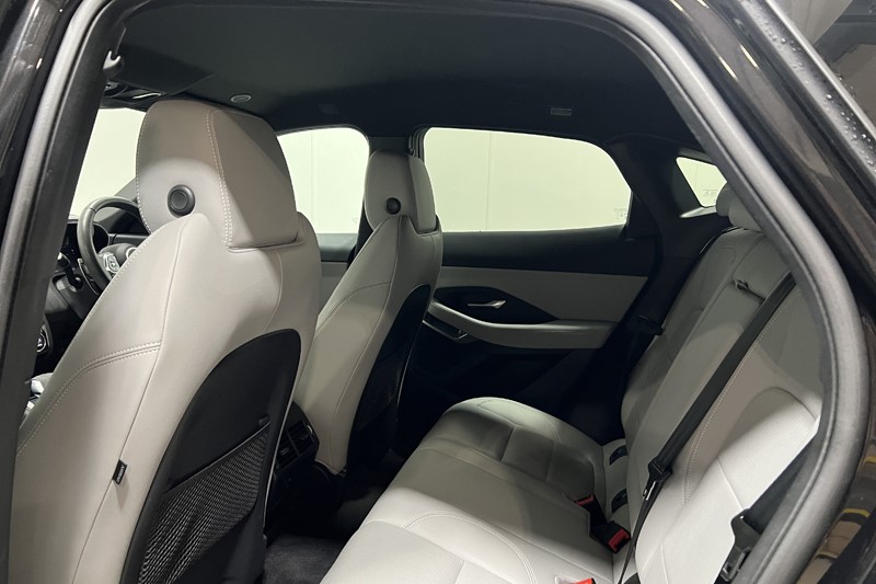 2023 (73) JAGUAR E-PACE 2.0 D200 R-Dynamic S 5dr Auto 5975721