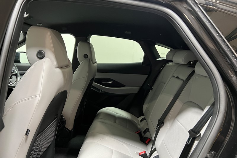 2023 (73) JAGUAR E-PACE 2.0 D200 R-Dynamic S 5dr Auto 5975689