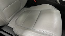 2023 (73) JAGUAR E-PACE 2.0 D200 R-Dynamic S 5dr Auto 5975703