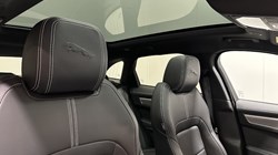 2022 (72) JAGUAR F-PACE 3.0 D300 R-Dynamic SE 5dr Auto AWD 5979355