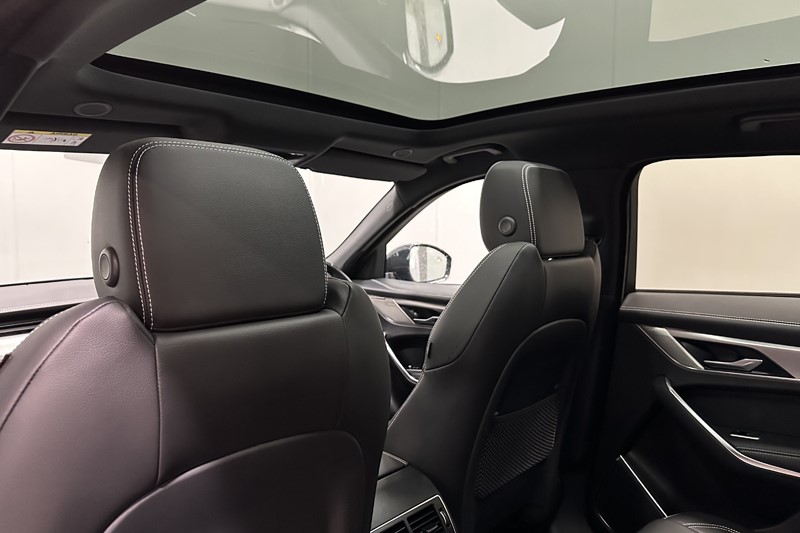 2022 (72) JAGUAR F-PACE 3.0 D300 R-Dynamic SE 5dr Auto AWD 5979372